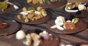 Mendiants au chocolat faciles mendiants herve cuisine