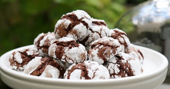 Gâteaux moelleux craquelés au chocolat ou Crinkles