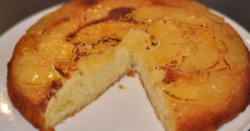 Gâteau renversé à l’ananas caramélisé gateau-ananas